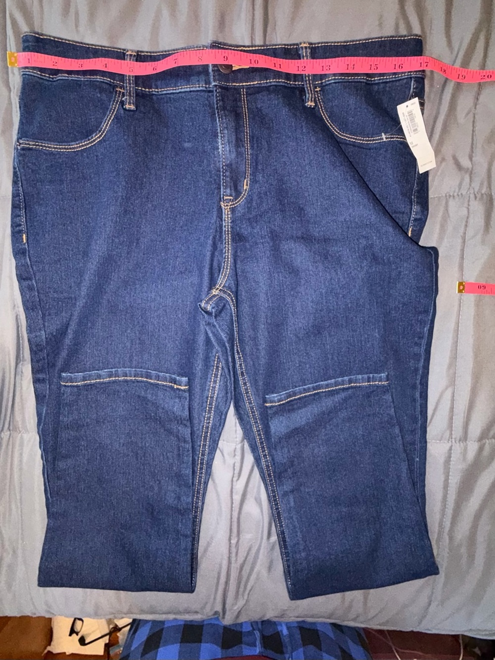 NWT Old Navy Super Skinny Dark Wash Jeans Size 12 Short - Picture 6 of 8